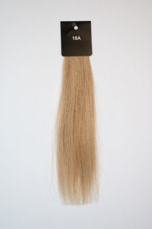 Genius Wefts - 100 % Echthaar - Remy Haarqualität - Farbnummer 18A Aschblond hell